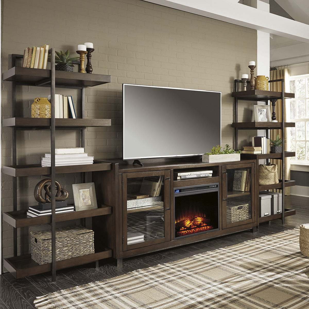 Daryl 3 Piece Entertainment Center by Ashley Furniture Industries
