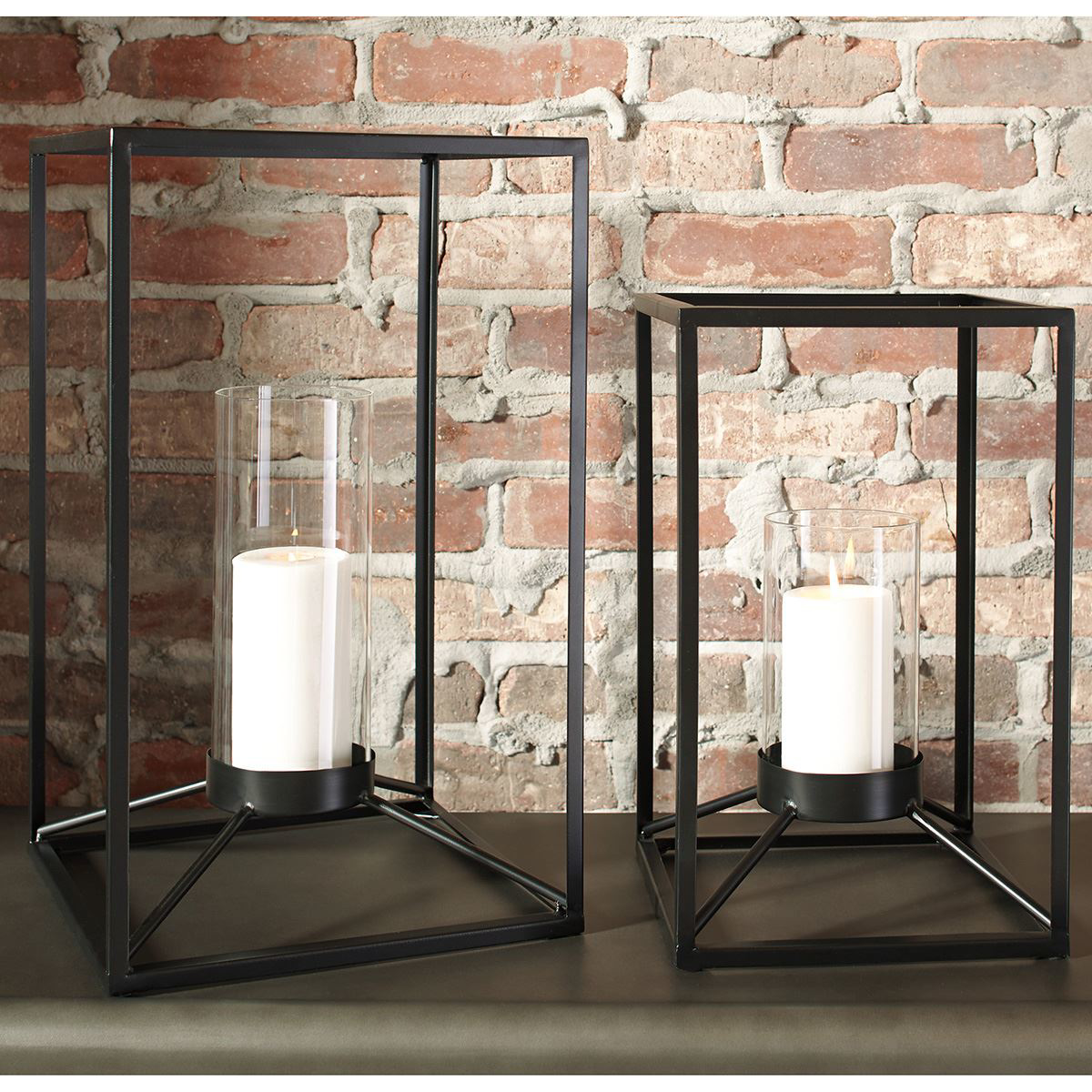 Picture of Dimtrois Metal & Glass Candle Holder Set