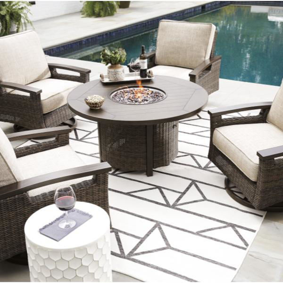 Picture of GRAYTON 48" RND FIRE PIT TABLE