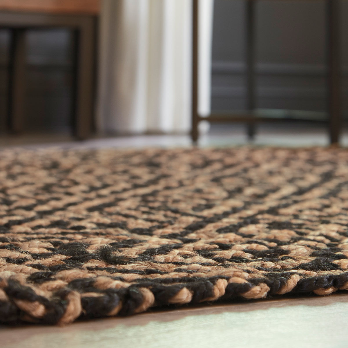 Picture of BROOX NATURAL/BLK 5X7 RUG