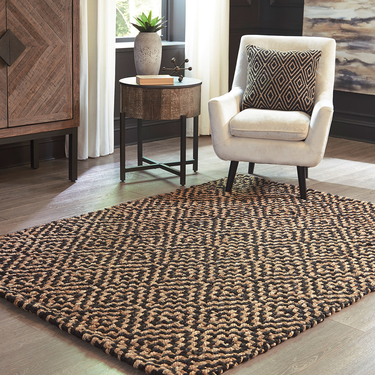 Picture of BROOX NATURAL/BLK 5X7 RUG