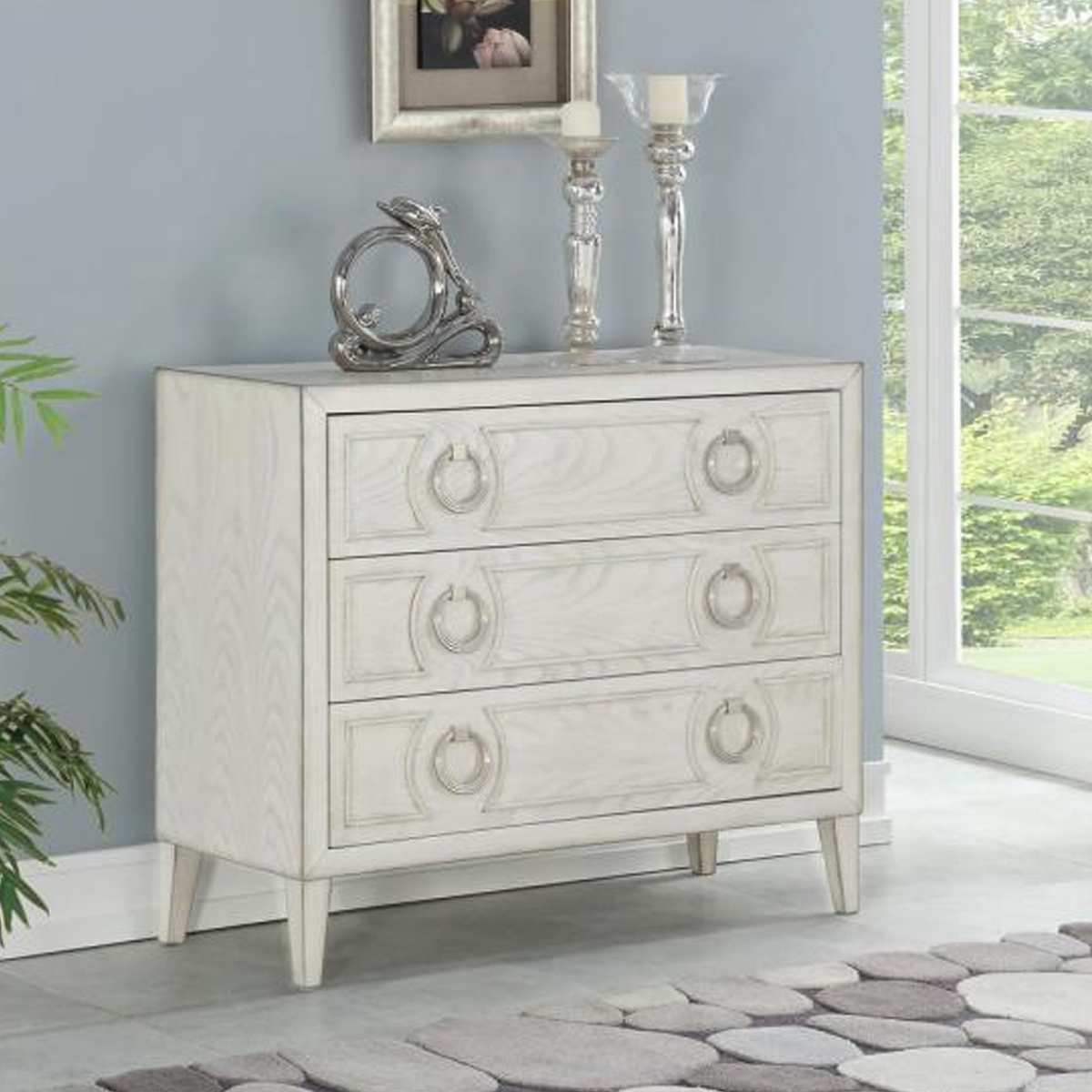 Picture of THREE DRAWER CHEST