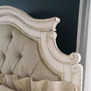 Picture of ROSLYN QUEEN UPHOLSTERED BED