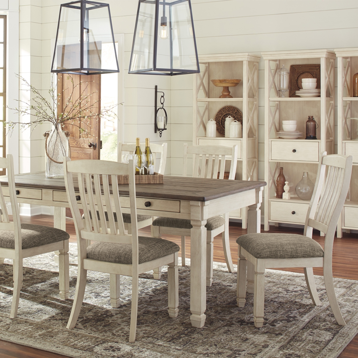 Picture of Antiquity 7 Piece Dining Set