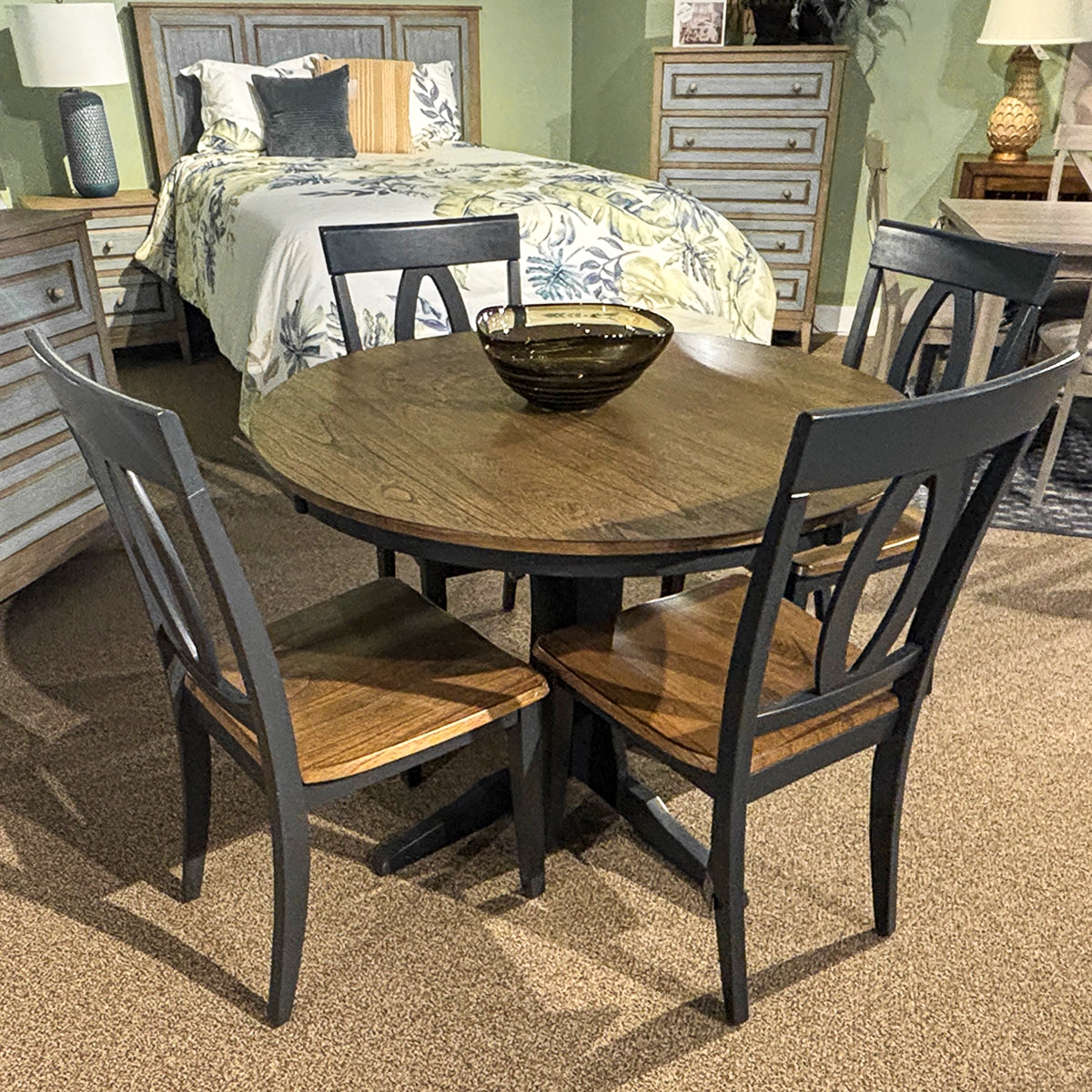 Picture of NEPTUNE 5 PIECE DINING SET