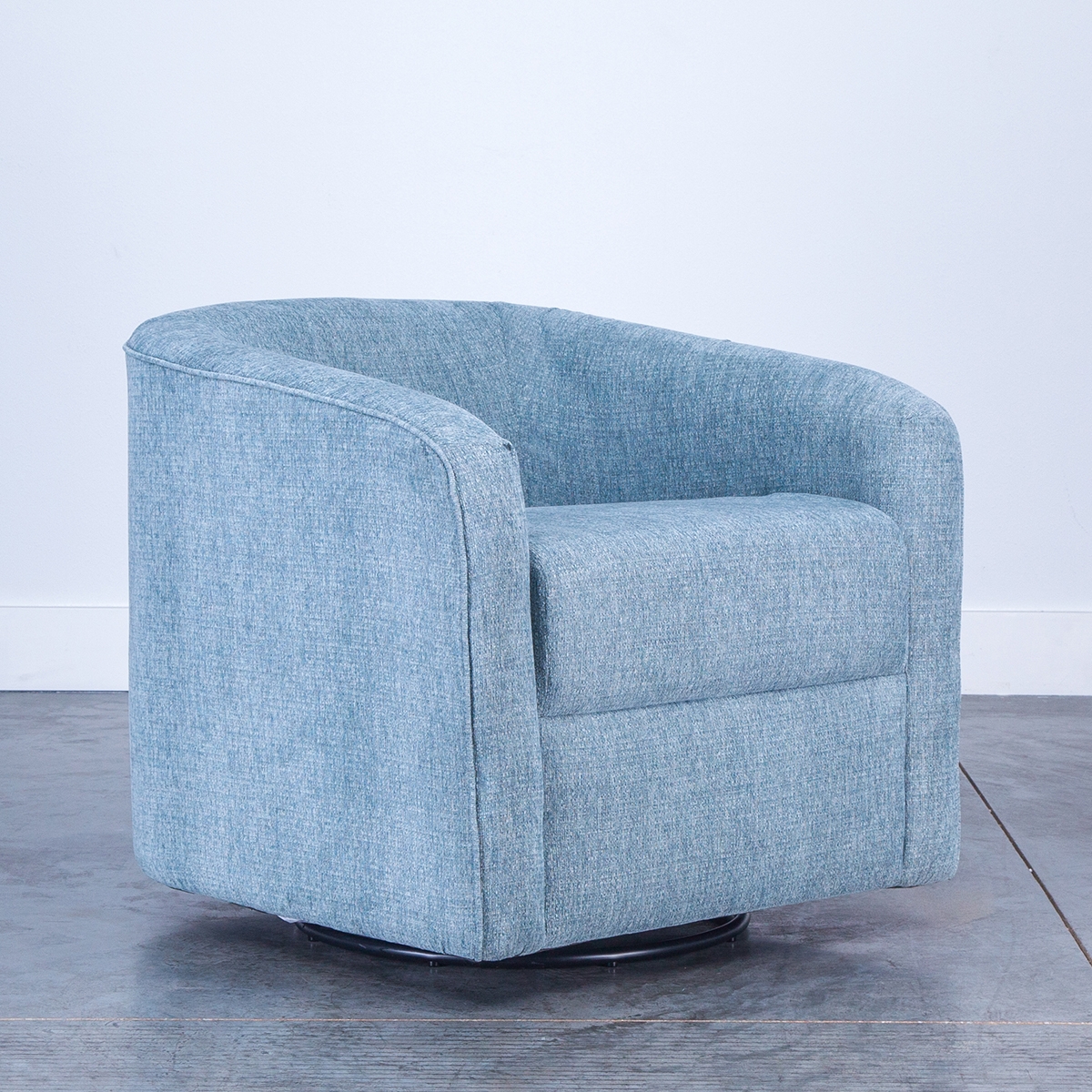 Picture of BANKS SWIVEL GLIDER CHAIR