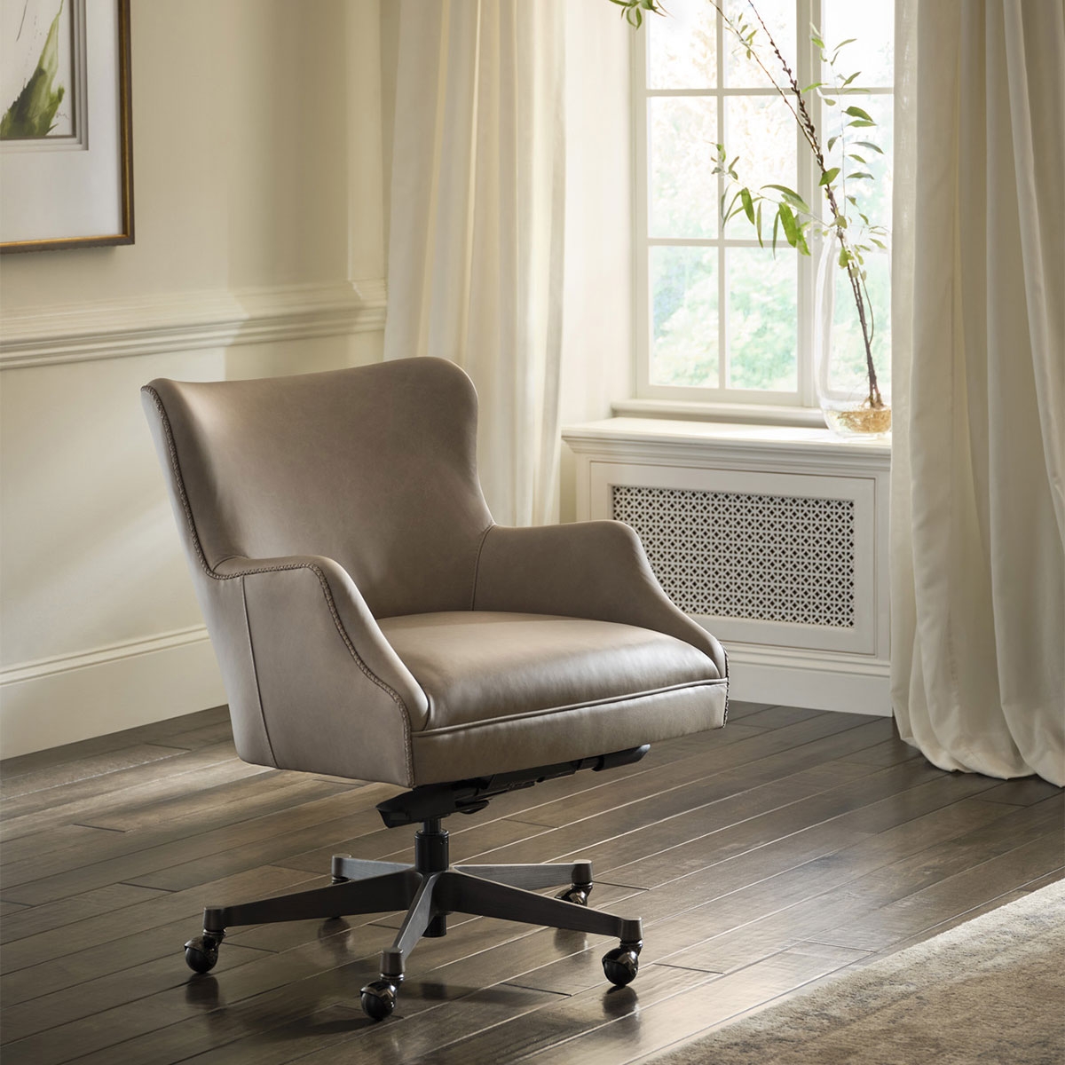 Picture of BLAKE EXECUTIVE CHAIR IN SILVER