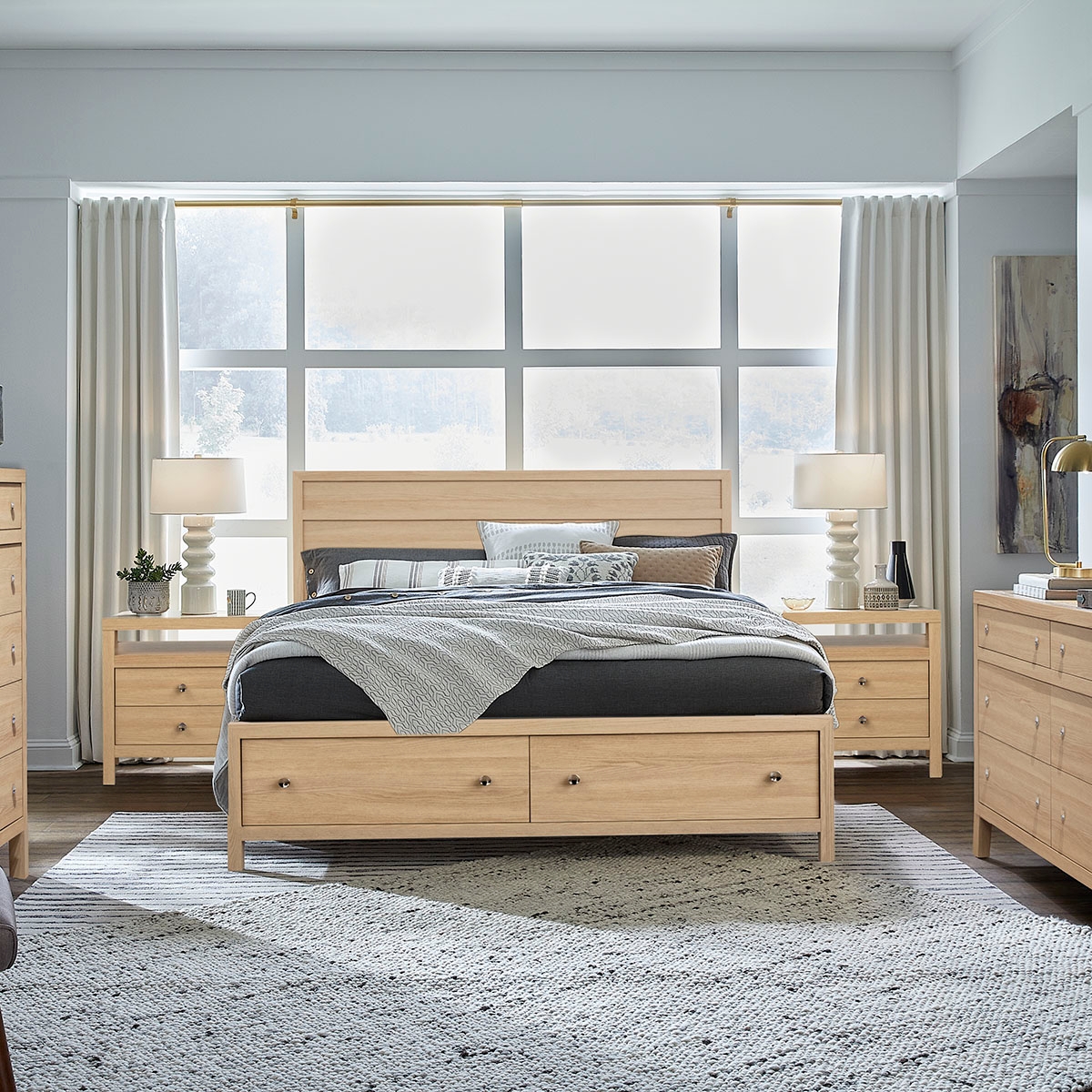 Picture of MERRIFIELD QUEEN STORAGE BED 