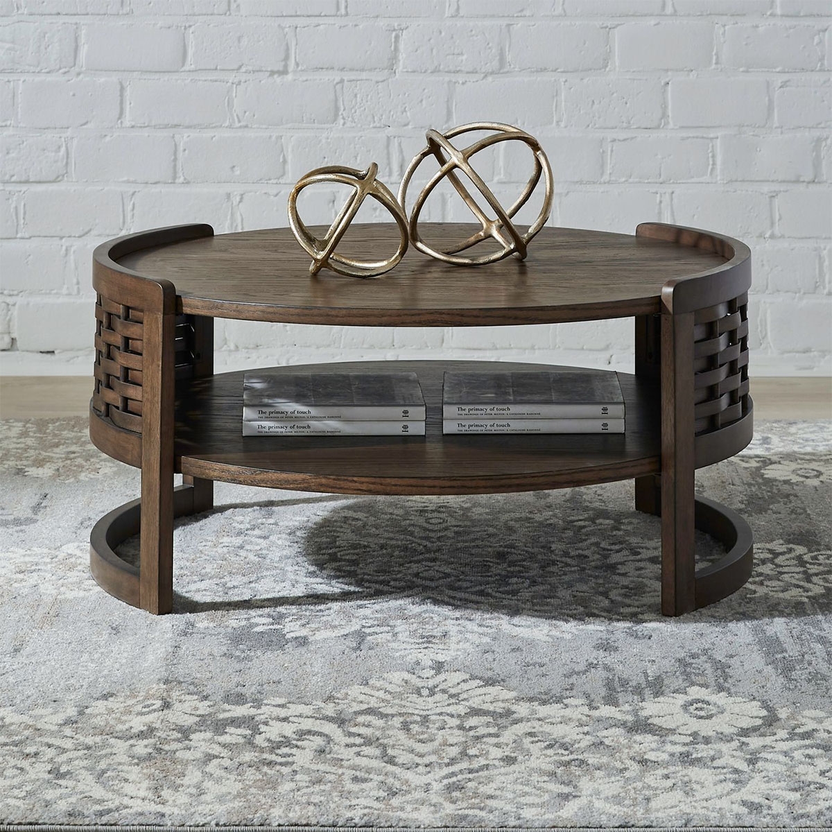 Picture of WARREN PARK ROUND COCKTAIL TABLE