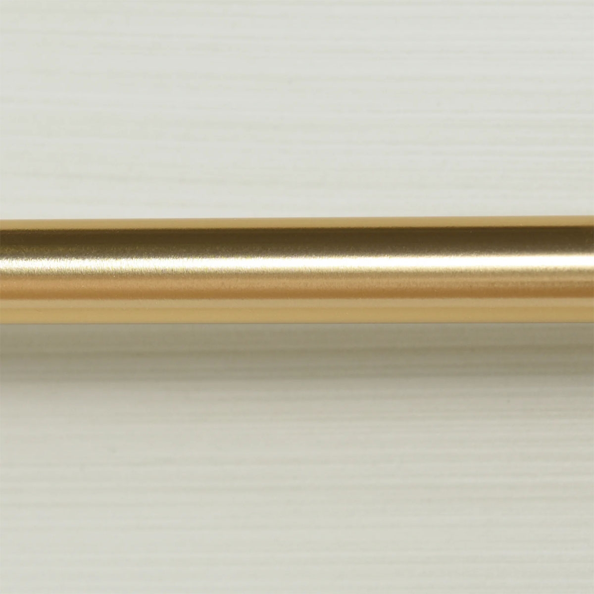 Picture of IVORY & GOLD 3DRW CABINET