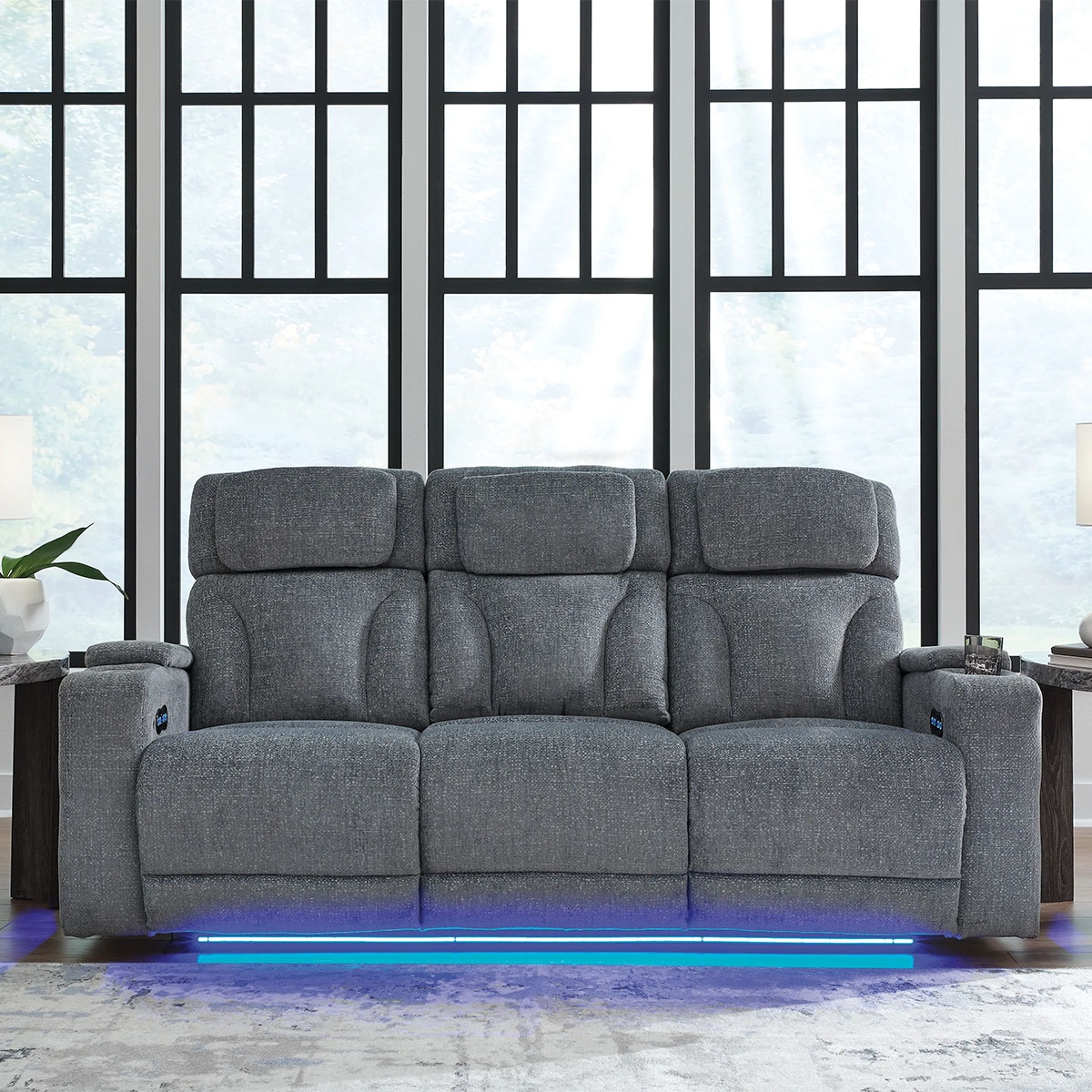 Picture of STUDIO CAVE NUVELLA SOFA W/ POWER HEADREST