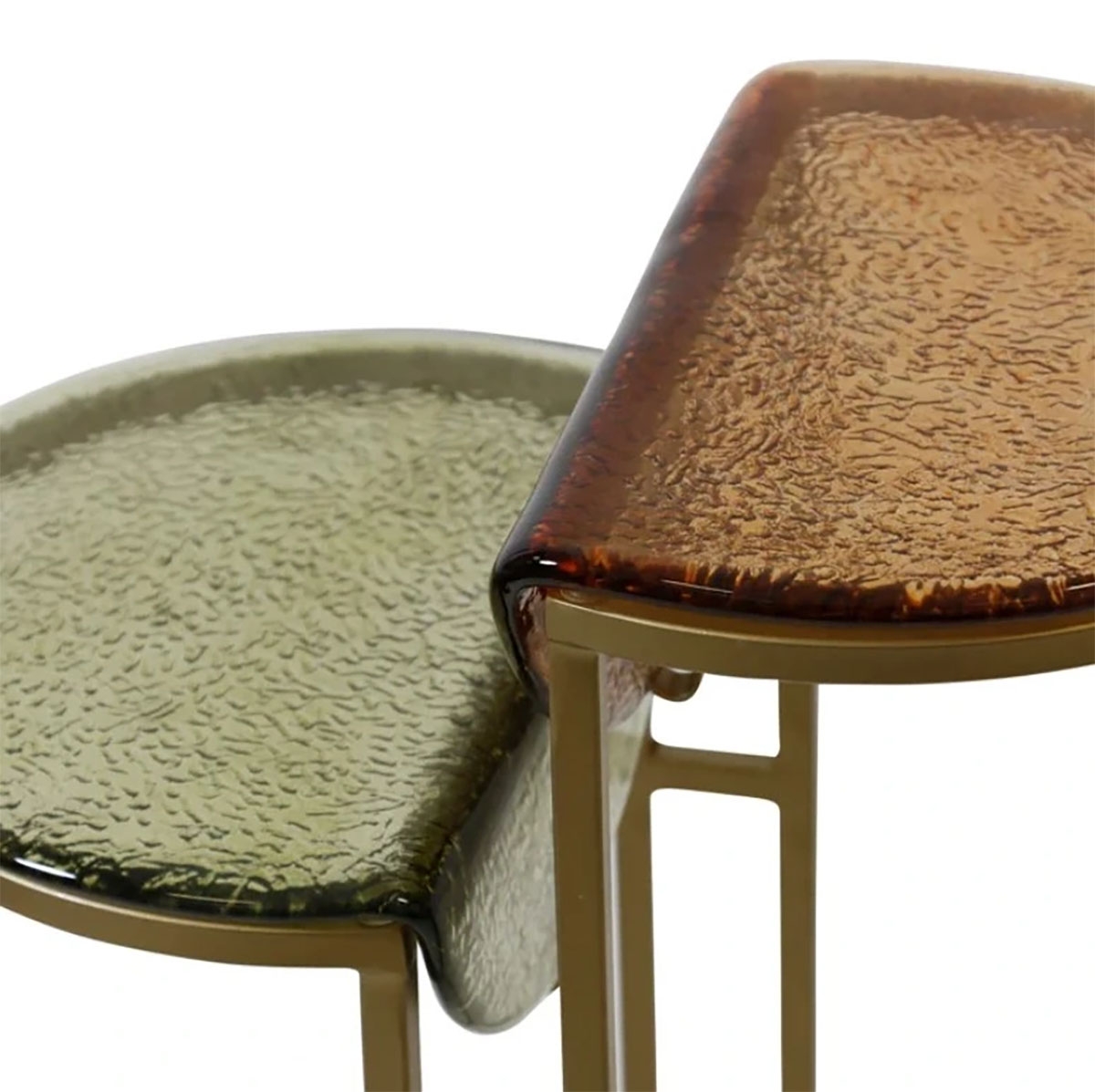 Picture of CASTED COLOR TWO-TONE TABLE