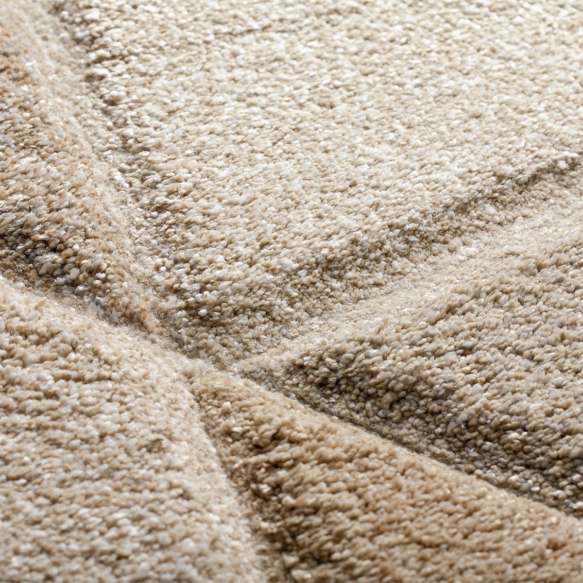 Picture of CARMONA 4 LINEN 8X10 RUG