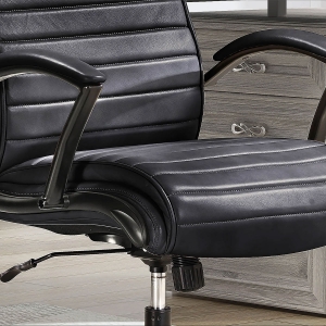 Picture of 370 LEATHER DESK CHAIR BLACK