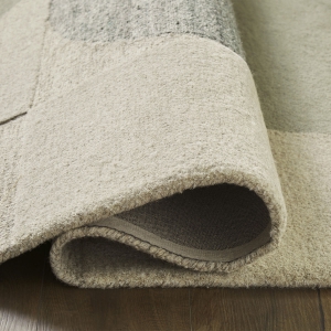 Picture of DALLANE MEDIUM 5X7 RUG